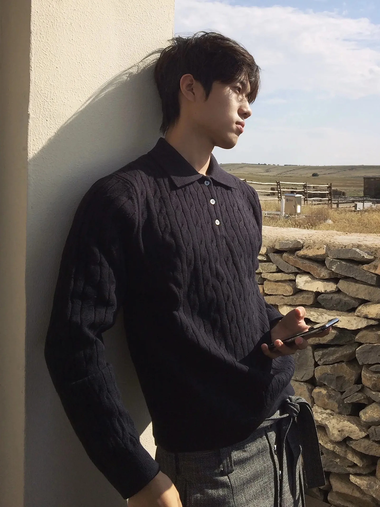 Мужской вязаный свитер Bla Collar Twist: осенне-зимняя коллекция в американском ретро-стиле, уютная вязаная одежда для пар, верхняя одежда Cleanfit
Мужской вязаный свитер Bla Collar Twist: осенне-зимняя коллекция в американском ретро-стиле, уютная вязаная одежда для пар, верхняя одежда Cleanfit