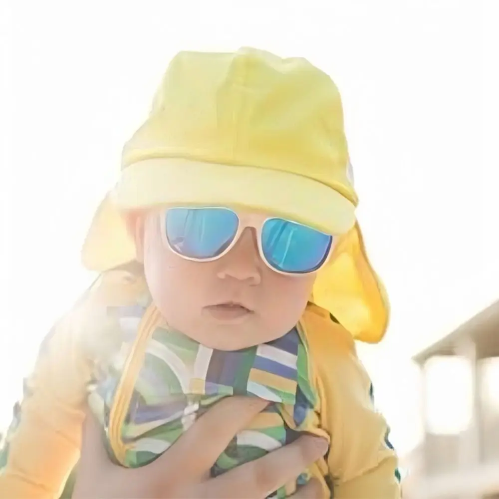 Adjustable Children's Bucket Hats Quick-drying Wide Brim UV Protection Beach Hat Long Flap Visor Ha for Kids 3 To 8 Years Old
Adjustable Children's Bucket Hats Quick-drying Wide Brim UV Protection Beach Hat Long Flap Visor Ha for Kids 3 To 8 Years Old
