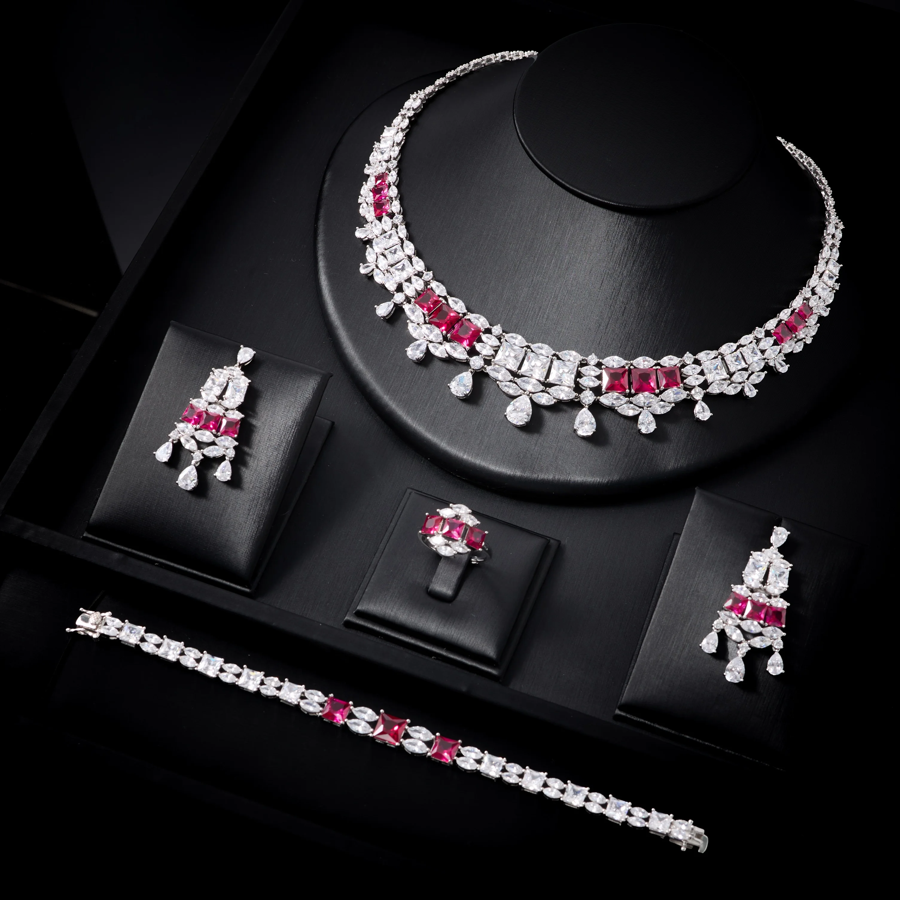 241002 Luxury 4Pcs Cubic Zirconia Jewelry Set for Women Necklace Earrings Bracelet Ring, Bridal Wedding Party Crystal Jewelry
241002 Luxury 4Pcs Cubic Zirconia Jewelry Set for Women Necklace Earrings Bracelet Ring, Bridal Wedding Party Crystal Jewelry