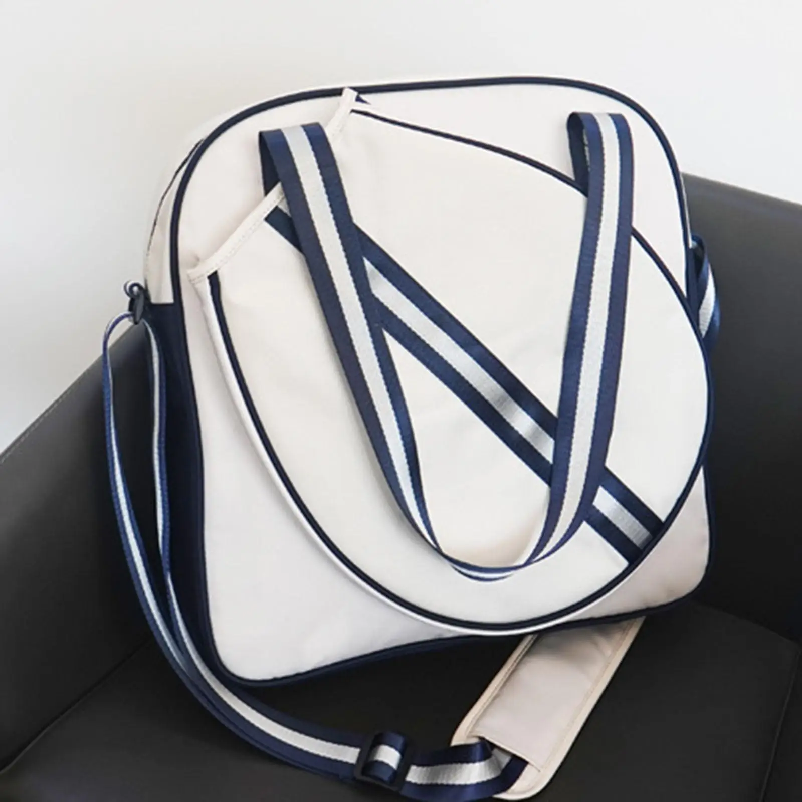 Tennis Bag Tennis Handbag Adjustable Strap Portable Equipment Beginners Outdoor
Tennis Bag Tennis Handbag Adjustable Strap Portable Equipment Beginners Outdoor