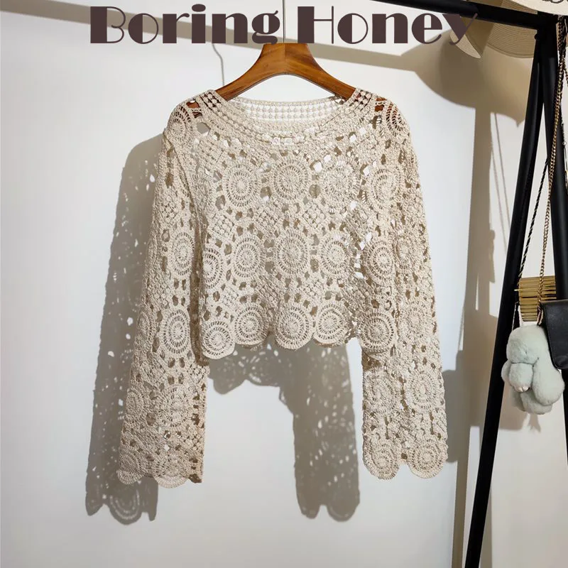Boring Honey Crocheted Openwork T-Shirt Women's Summer New Loose O-Neck Skirt All-Match Thin With Long Sleeves Short Tops Women
Boring Honey Crocheted Openwork T-Shirt Women's Summer New Loose O-Neck Skirt All-Match Thin With Long Sleeves Short Tops Women