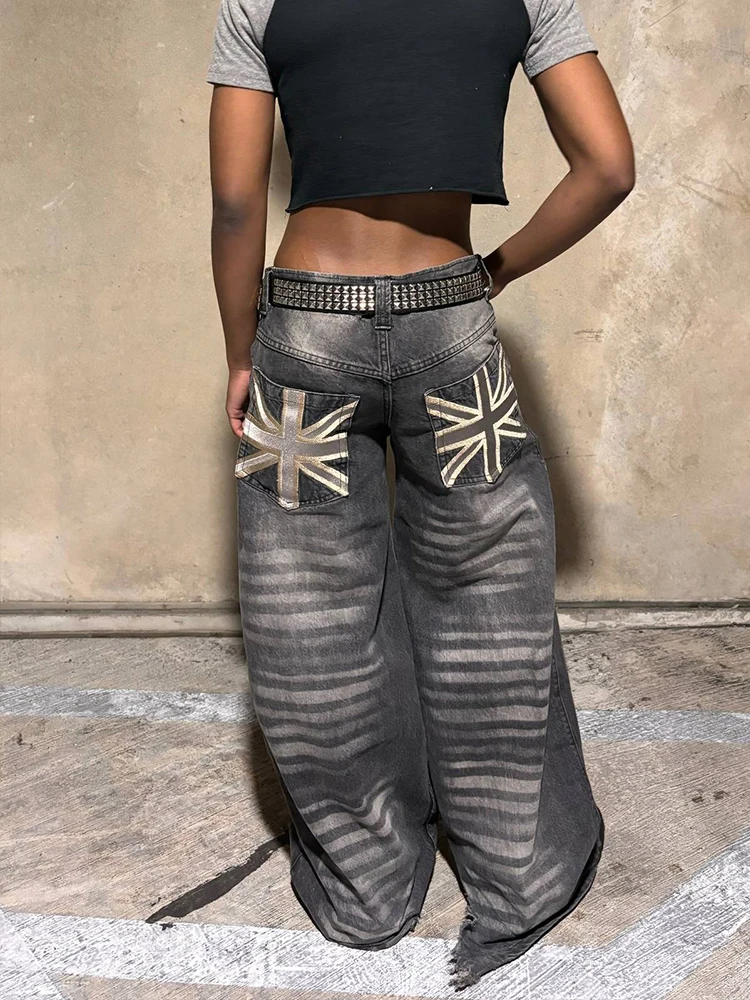 2026 new ins street fashion dark wind unisex retro washed old straight jeans high street trend jeans.
2026 new ins street fashion dark wind unisex retro washed old straight jeans high street trend jeans.