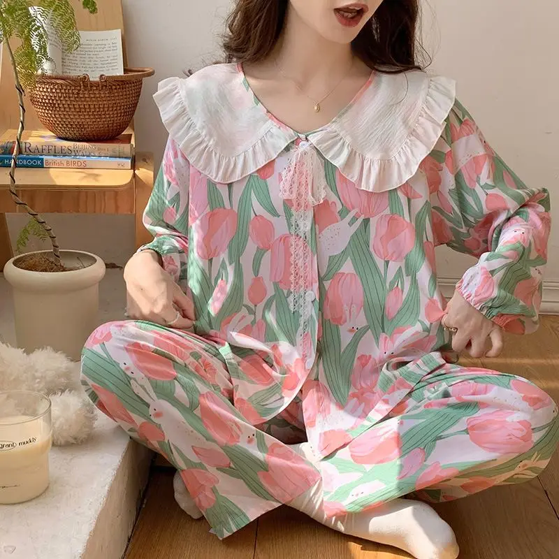 Long Sleeve Cardigan Pajamas Sets Women Spring and Autumn Cotton Silk Plus Size Home Dress Princess Style French Lace Silk Suit
Long Sleeve Cardigan Pajamas Sets Women Spring and Autumn Cotton Silk Plus Size Home Dress Princess Style French Lace Silk Suit