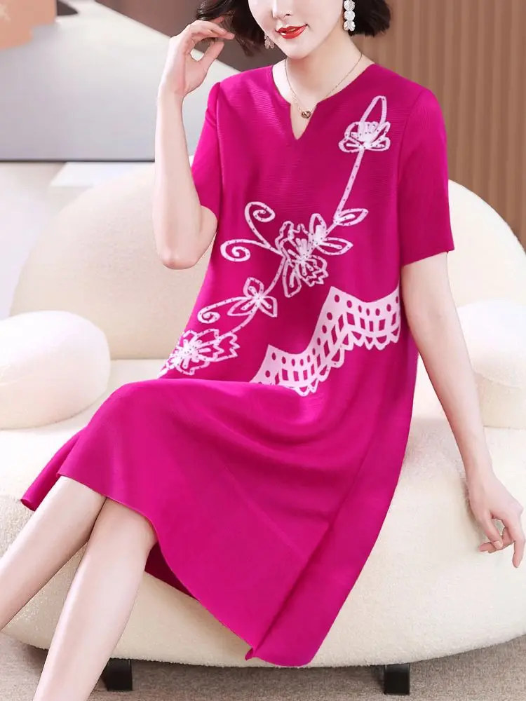 High end western-style dress, mom's summer fashion print, age reducing, elegant temperament, women's clothing
High end western-style dress, mom's summer fashion print, age reducing, elegant temperament, women's clothing