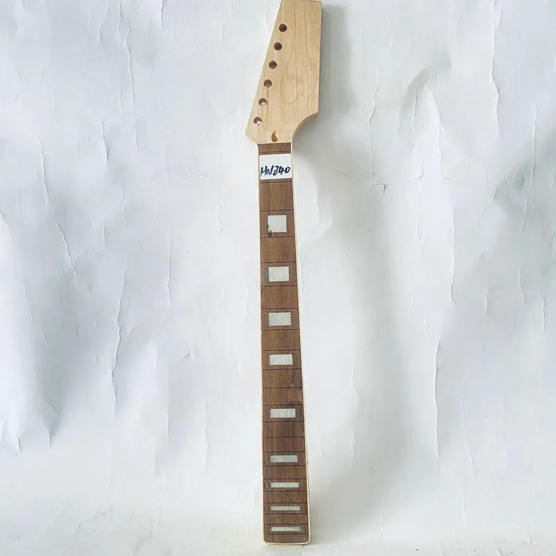HN840 Uncut Electric Guitar Neck ST Model 21 Frets Maple With Rosewood for Replace Block Inlay NO Paints NO Frets
HN840 Uncut Electric Guitar Neck ST Model 21 Frets Maple With Rosewood for Replace Block Inlay NO Paints NO Frets