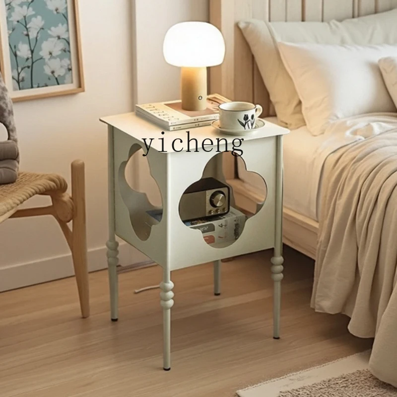 TQH fashion wrought iron bedside table simple modern light luxury high sense home small bedroom bedside table
TQH fashion wrought iron bedside table simple modern light luxury high sense home small bedroom bedside table