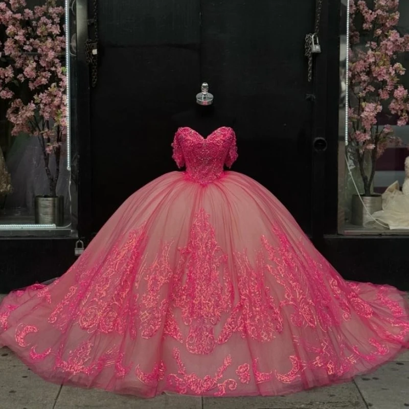 Розово-красное блестящее платье Quinceanera с открытыми плечами, бальное платье с блестками, кружевная аппликация, тюлевой корсет с бисером, милое платье 16, Vestido
Розово-красное блестящее платье Quinceanera с открытыми плечами, бальное платье с блестками, кружевная аппликация, тюлевой корсет с бисером, милое платье 16, Vestido
