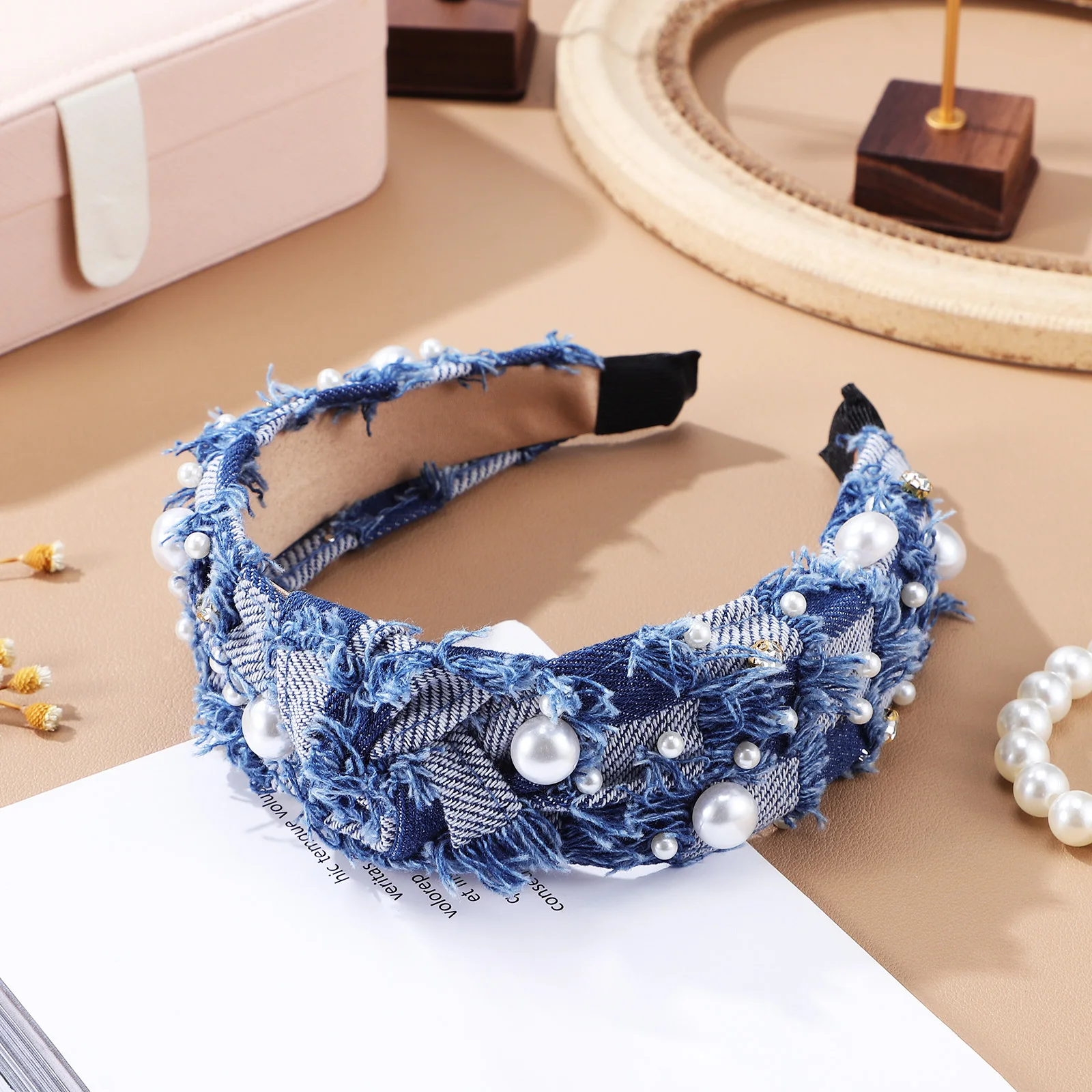 Rhinestone Headband Denim Women Blue Knot Wide Elastic Non Slip Comfortable Material Fashion Design Occasions Spa Washing Face
Rhinestone Headband Denim Women Blue Knot Wide Elastic Non Slip Comfortable Material Fashion Design Occasions Spa Washing Face