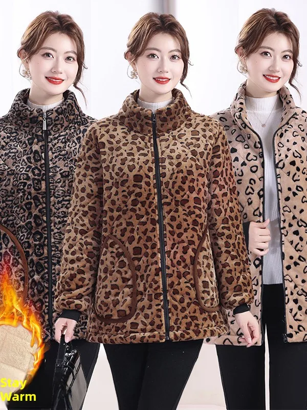 Ретро-куртка с леопардовым принтом из утолщенного хлопка на молнии, свободного кроя, на флисовой подкладке, зимнее пальто для женщин среднего и старшего возраста
Ретро-куртка с леопардовым принтом из утолщенного хлопка на молнии, свободного кроя, на флисовой подкладке, зимнее пальто для женщин среднего и старшего возраста