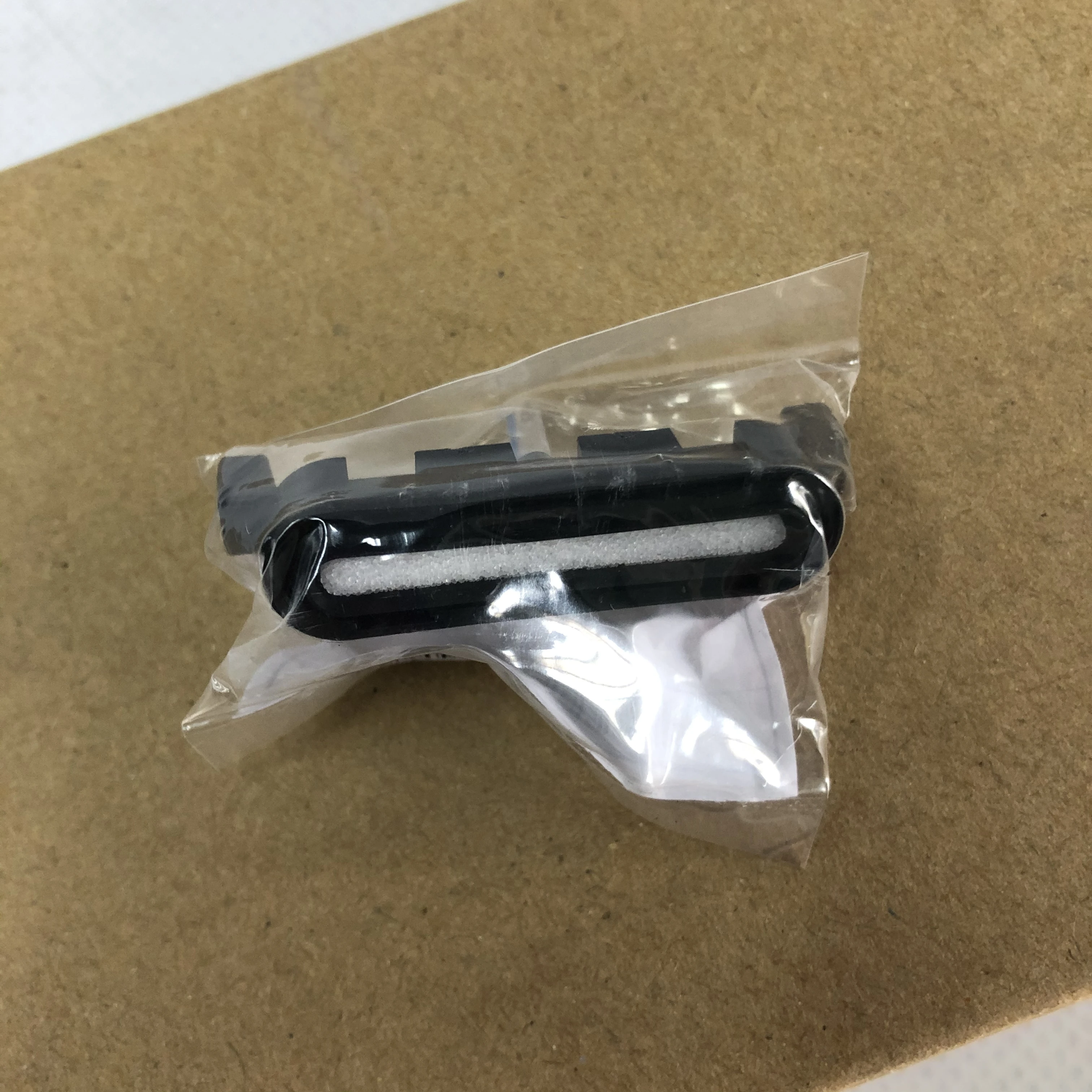 оригинальный укупорочный Roland VG-640/VG640/SG540/SG300 Assy CapTop - 6000002332
оригинальный укупорочный Roland VG-640/VG640/SG540/SG300 Assy CapTop - 6000002332