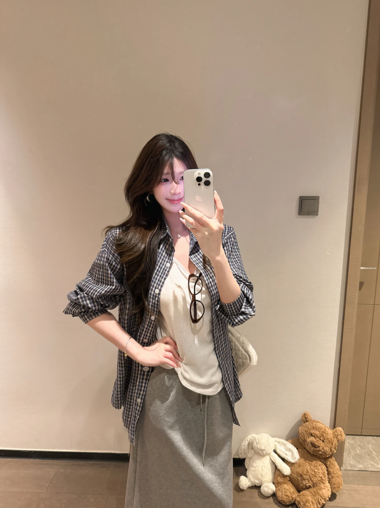 Women's Summer Loose Sun Protection Shirt A-Line Skirt Three-Piece Set Drawstring Vest Casual Plaid Mid-Length Cover
Women's Summer Loose Sun Protection Shirt A-Line Skirt Three-Piece Set Drawstring Vest Casual Plaid Mid-Length Cover