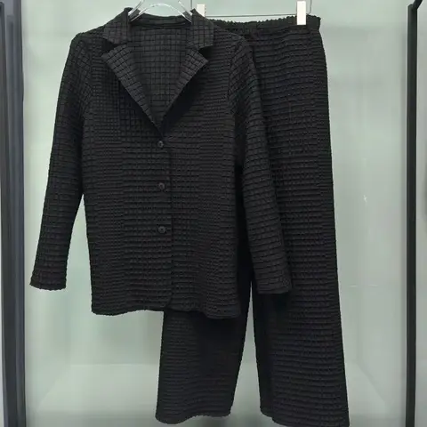 Miyake Pleated Pants Set Plisse 2026 Retro Waffle Pleated Two-Piece Set Autumn New Commuter Versatile Suit Fashion Casual Set