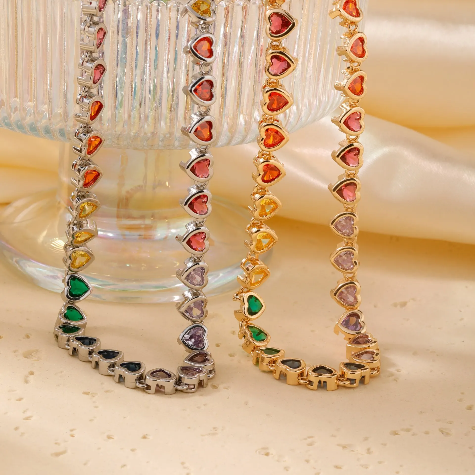 Персонализированное хип-хоп новое модное красочное циркониевое однорядное медное позолоченное ожерелье для женщин
Персонализированное хип-хоп новое модное красочное циркониевое однорядное медное позолоченное ожерелье для женщин