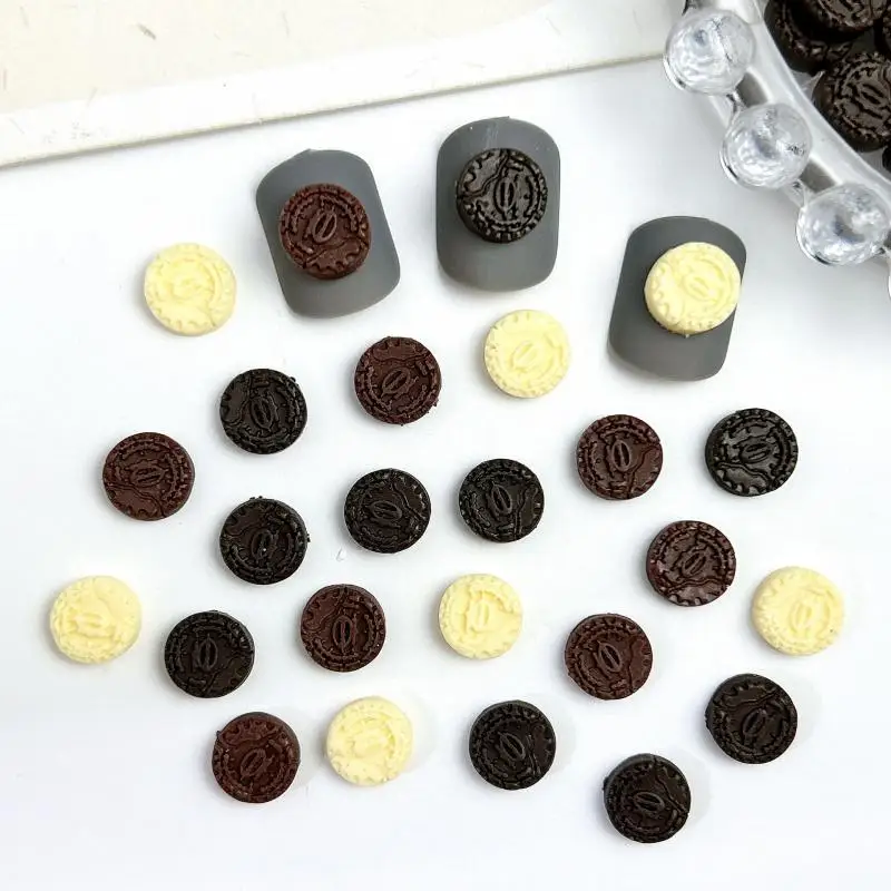 50PCS Mini Simulatied Chocolate Biscuit Nail Charms 3D Luminous Resin Cookies Nail Art Decorations Accessories DIY Nail Supplies
50PCS Mini Simulatied Chocolate Biscuit Nail Charms 3D Luminous Resin Cookies Nail Art Decorations Accessories DIY Nail Supplies