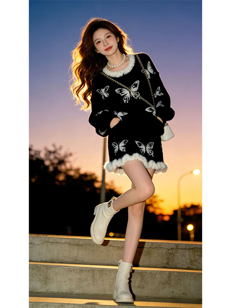 American Style Black Winter Ruffle Sweater Atmosphere Long Sleeve Top High Waist Short Skirt Two Piece Set Women's ...
American Style Black Winter Ruffle Sweater Atmosphere Long Sleeve Top High Waist Short Skirt Two Piece Set Women's ...
