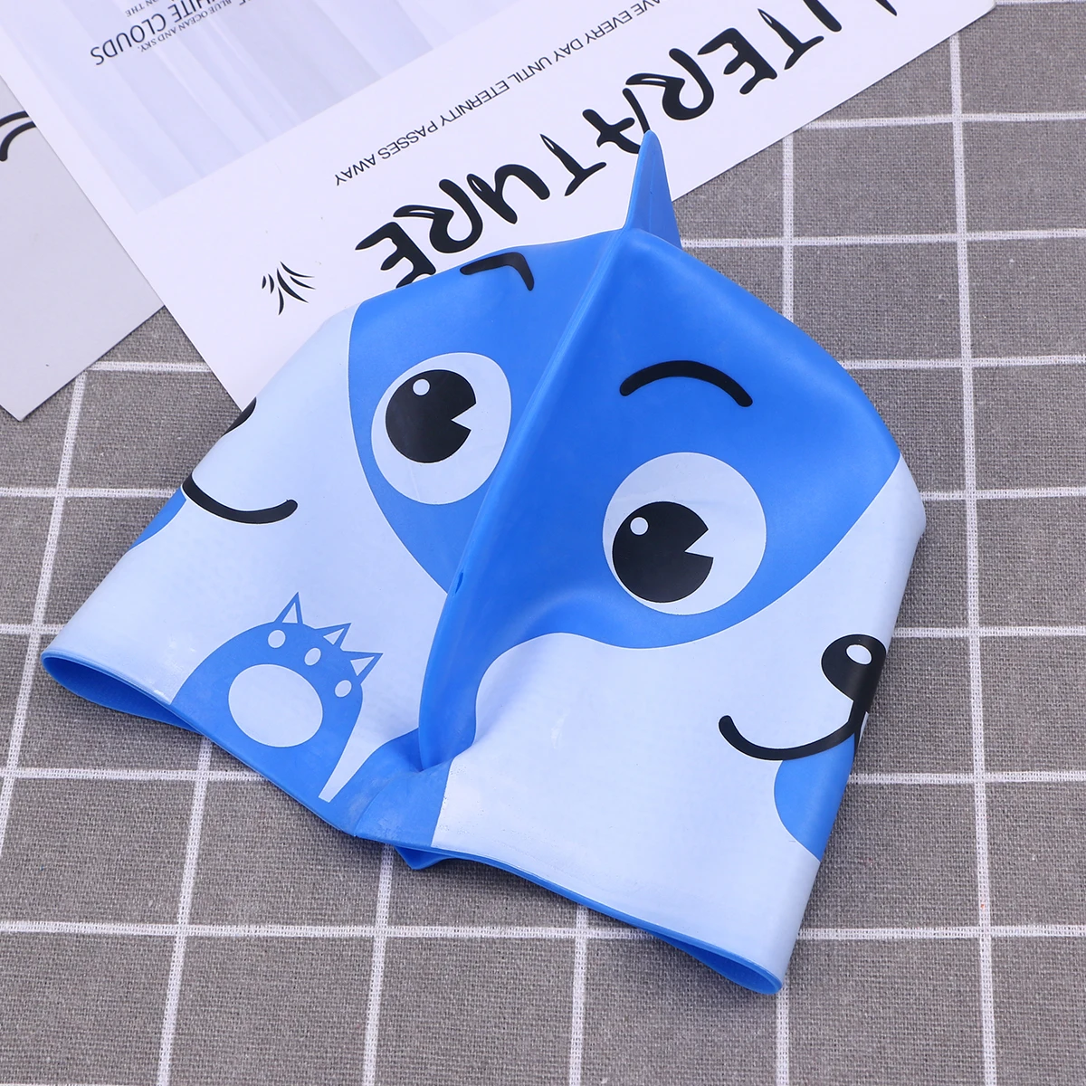 Kids Unisex Silicone Cartoon Swimming Cap Fish Pattern Comfortable Hair Protection Durable For Boys Girls Dark Blue
Kids Unisex Silicone Cartoon Swimming Cap Fish Pattern Comfortable Hair Protection Durable For Boys Girls Dark Blue