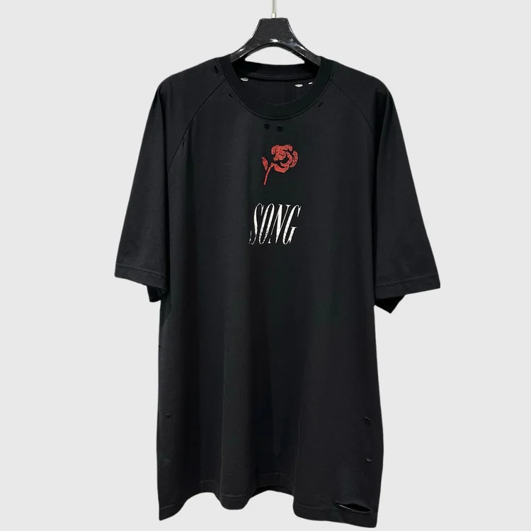 Футболка с коротким рукавом и свободным кроем, с принтом букв и роз, летняя, молодежная, модная
Футболка с коротким рукавом и свободным кроем, с принтом букв и роз, летняя, молодежная, модная