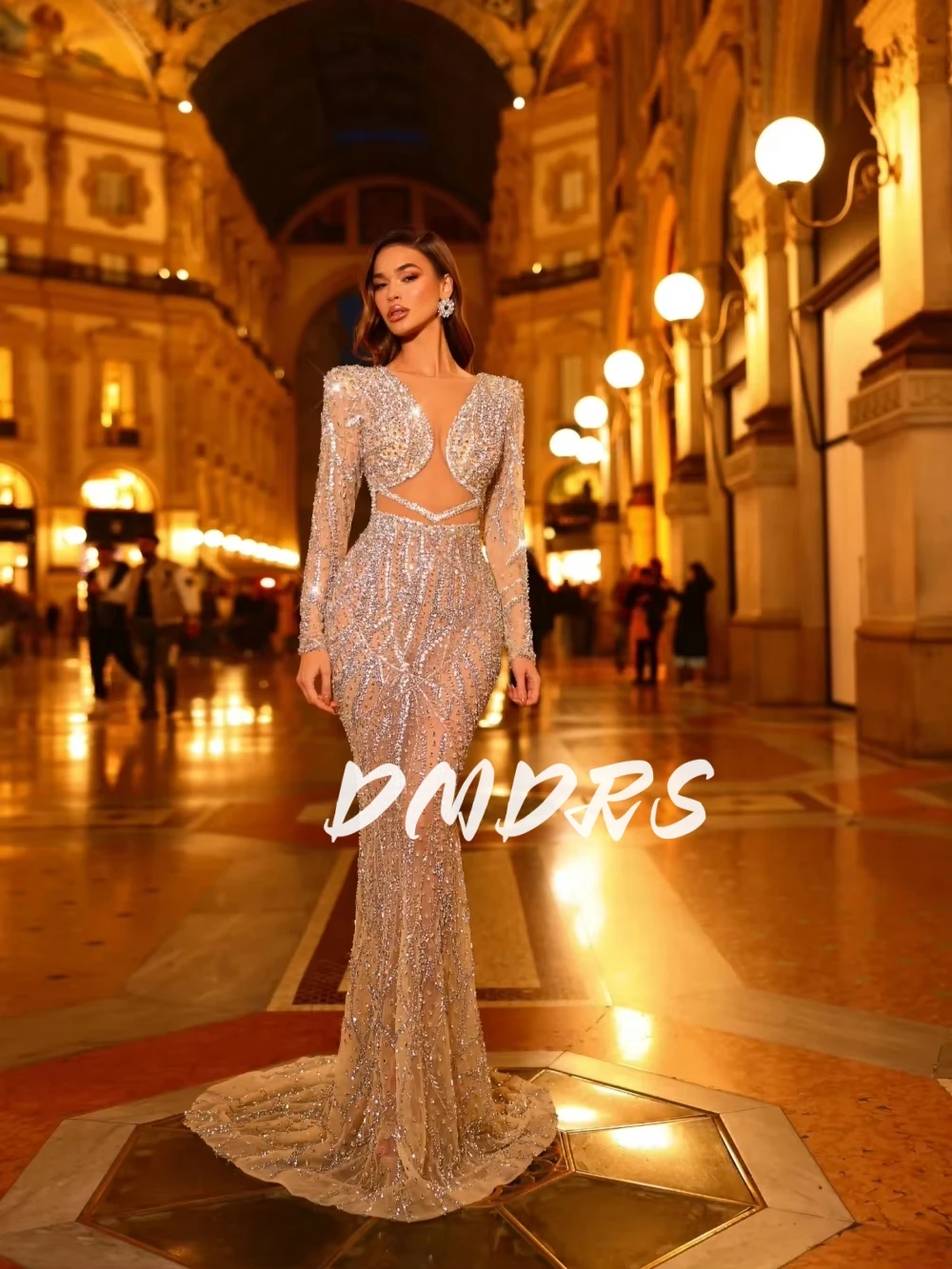 Stunning Exquisite Beaded Mermaid Evening Dress Illusion Long Sleeve Wedding Party Gown 2026 New Customized Prom Dresses
Stunning Exquisite Beaded Mermaid Evening Dress Illusion Long Sleeve Wedding Party Gown 2026 New Customized Prom Dresses