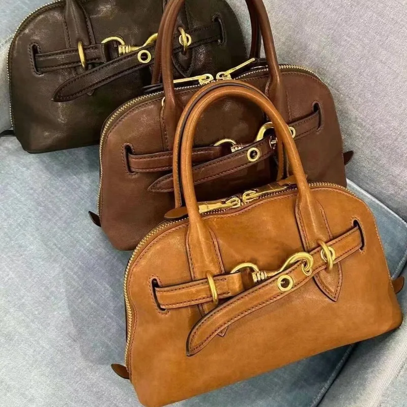 Vintage Women's Shell Bag 2026 New High-End Fashion Handbag Lightweight Versatile Underarm Shoulder Bag for Daily Wear & Travel
Vintage Women's Shell Bag 2026 New High-End Fashion Handbag Lightweight Versatile Underarm Shoulder Bag for Daily Wear & Travel