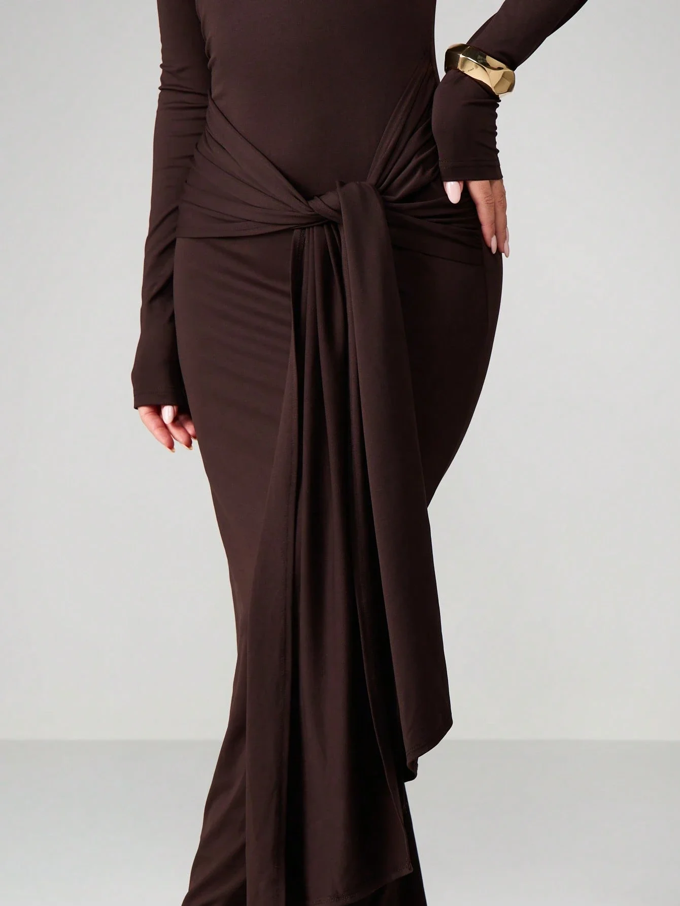 Long Sleeve Tie Waist Bodycon Maxi Dress For Fall Winter Casual Evening Wear
Long Sleeve Tie Waist Bodycon Maxi Dress For Fall Winter Casual Evening Wear