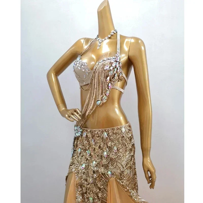 New Adult Women Stage Performance gorgeous Belly Dance Costume Bra Skirt 3Piece Set Handmade Beaded Performance Show Suit outfit
New Adult Women Stage Performance gorgeous Belly Dance Costume Bra Skirt 3Piece Set Handmade Beaded Performance Show Suit outfit