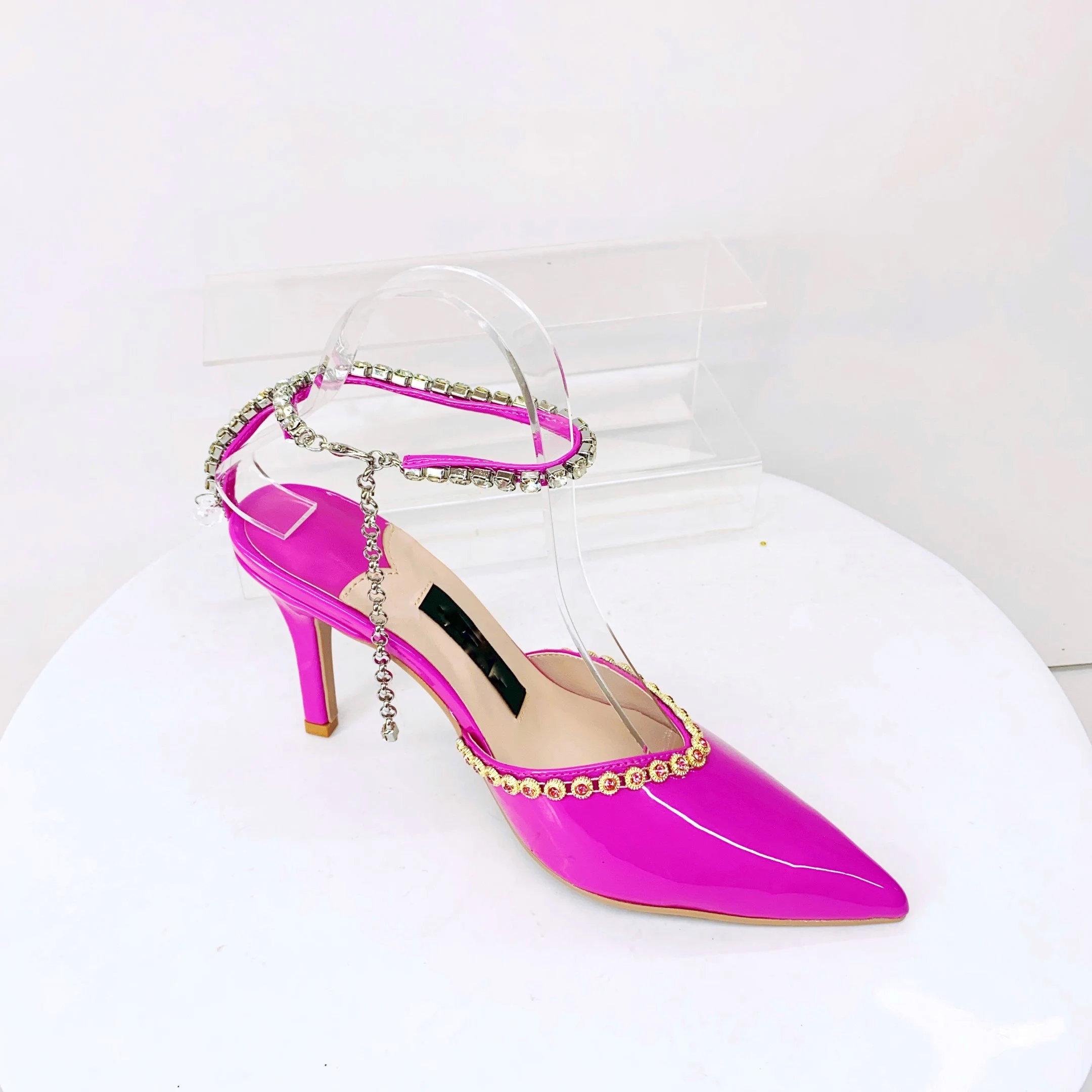 LNATISNOVA Rose Red Color Gem High Heeled Sandals And Bags for Ladies Brand Designer Party Prom Stilettos Pointed Crystals Shoes
LNATISNOVA Rose Red Color Gem High Heeled Sandals And Bags for Ladies Brand Designer Party Prom Stilettos Pointed Crystals Shoes