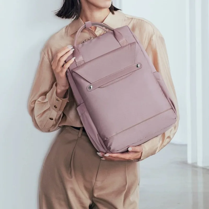 Causal Ladies' Daily Backpack Korean Version Casual College Student Versatile Commuting Travel Backpack
Causal Ladies' Daily Backpack Korean Version Casual College Student Versatile Commuting Travel Backpack