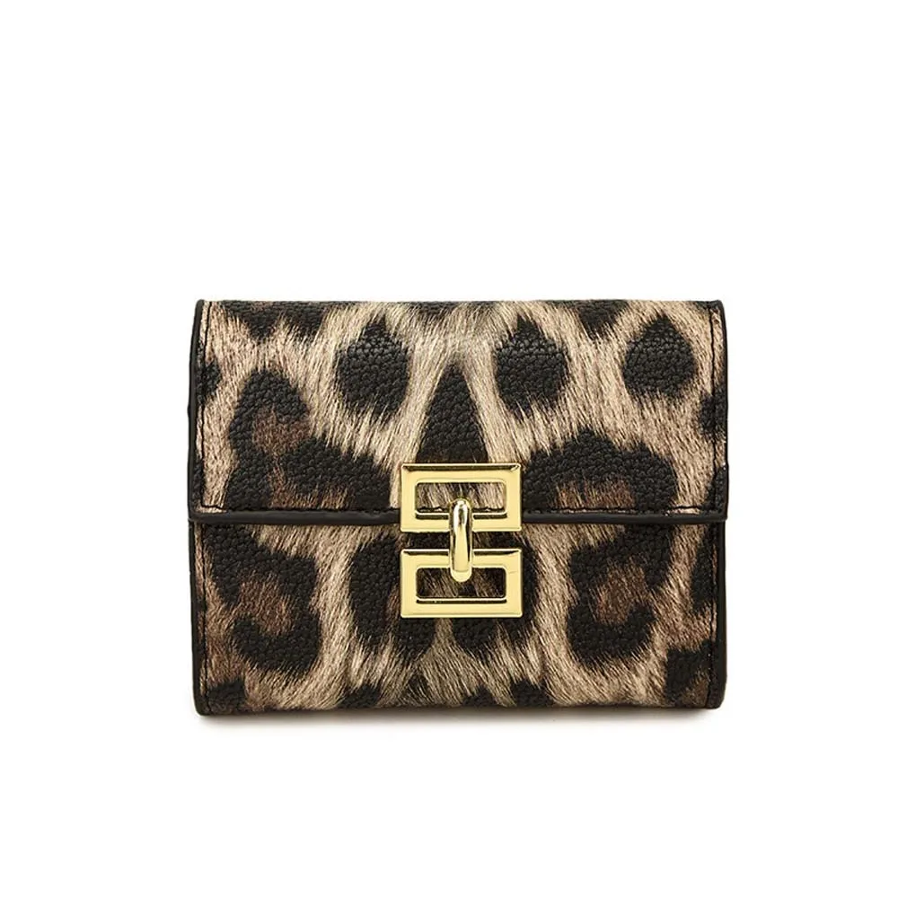 Versatile Portable Leopard Print Wallet Texture Multiple Card Short Square Purse Retro Korean Style PU Card Bag Student
Versatile Portable Leopard Print Wallet Texture Multiple Card Short Square Purse Retro Korean Style PU Card Bag Student