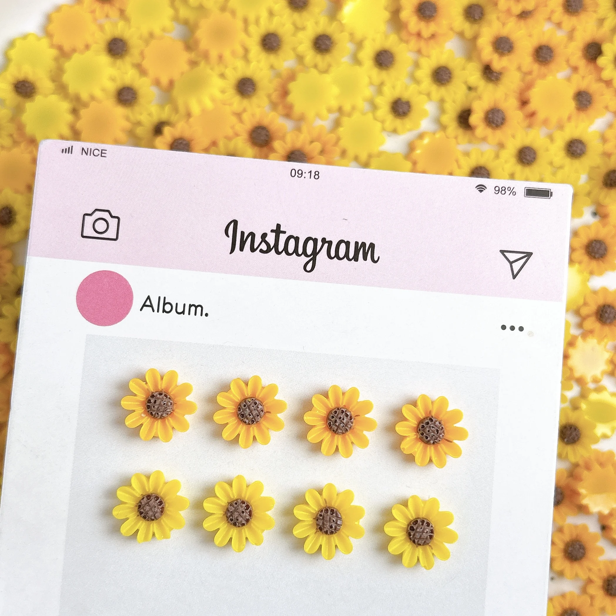 50PCS Minimalist Simulated Artificial Sunflower Resin Nail Charms 3D Sweet Fresh Pastoral Flower Nail Art Decorations DIY Nails
50PCS Minimalist Simulated Artificial Sunflower Resin Nail Charms 3D Sweet Fresh Pastoral Flower Nail Art Decorations DIY Nails