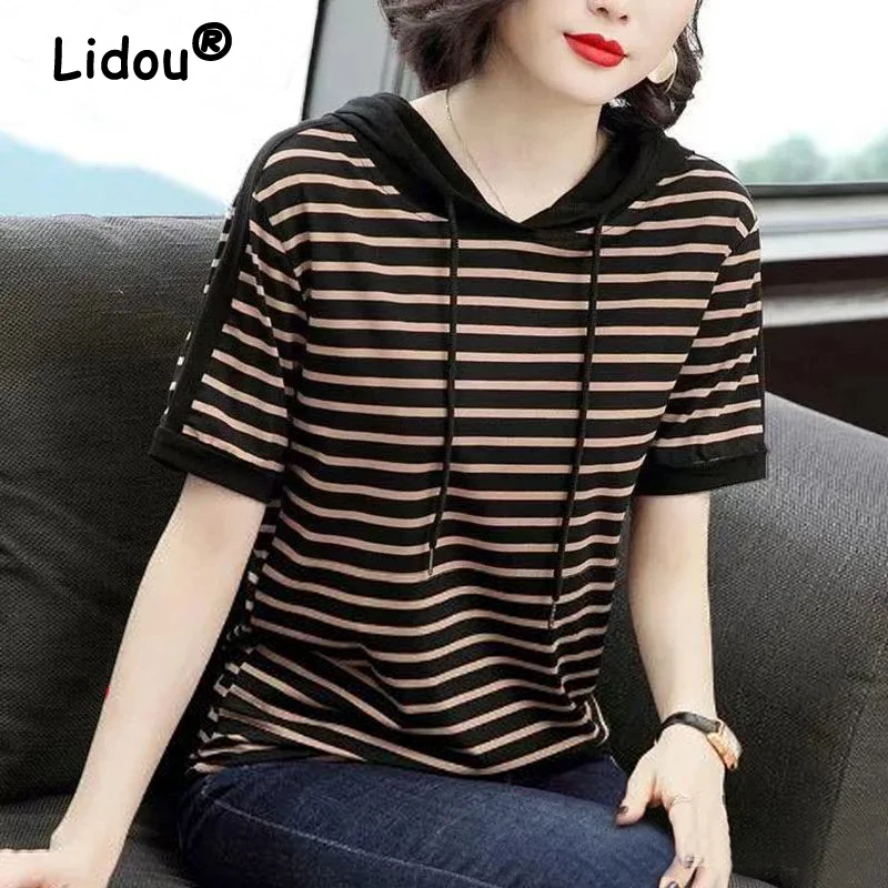 Women Korean Fashion Striped Loose Comfortable Hooded T Shirt 2023 Summer Casual Short Sleeve Cotton Pullover Tops Ropa De Mujer
Women Korean Fashion Striped Loose Comfortable Hooded T Shirt 2023 Summer Casual Short Sleeve Cotton Pullover Tops Ropa De Mujer