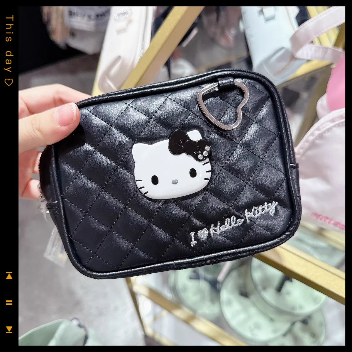 Kawaii hello kitty cute cosmetic bag anime peripheral mini storage bag lipstick camera bag portable pu birthday gift ladies
Kawaii hello kitty cute cosmetic bag anime peripheral mini storage bag lipstick camera bag portable pu birthday gift ladies