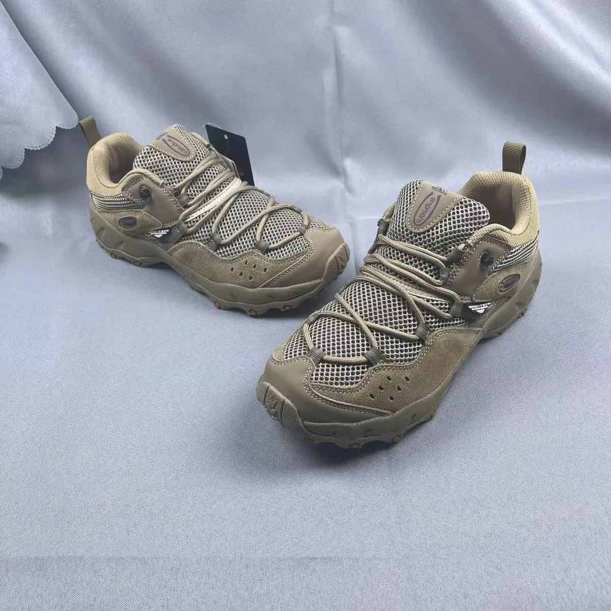 Mens Luxury Designer Winter Hiking Walking Shoes Walking Shoes Mens Outdoor Sports Work Shoes Very Good
Mens Luxury Designer Winter Hiking Walking Shoes Walking Shoes Mens Outdoor Sports Work Shoes Very Good