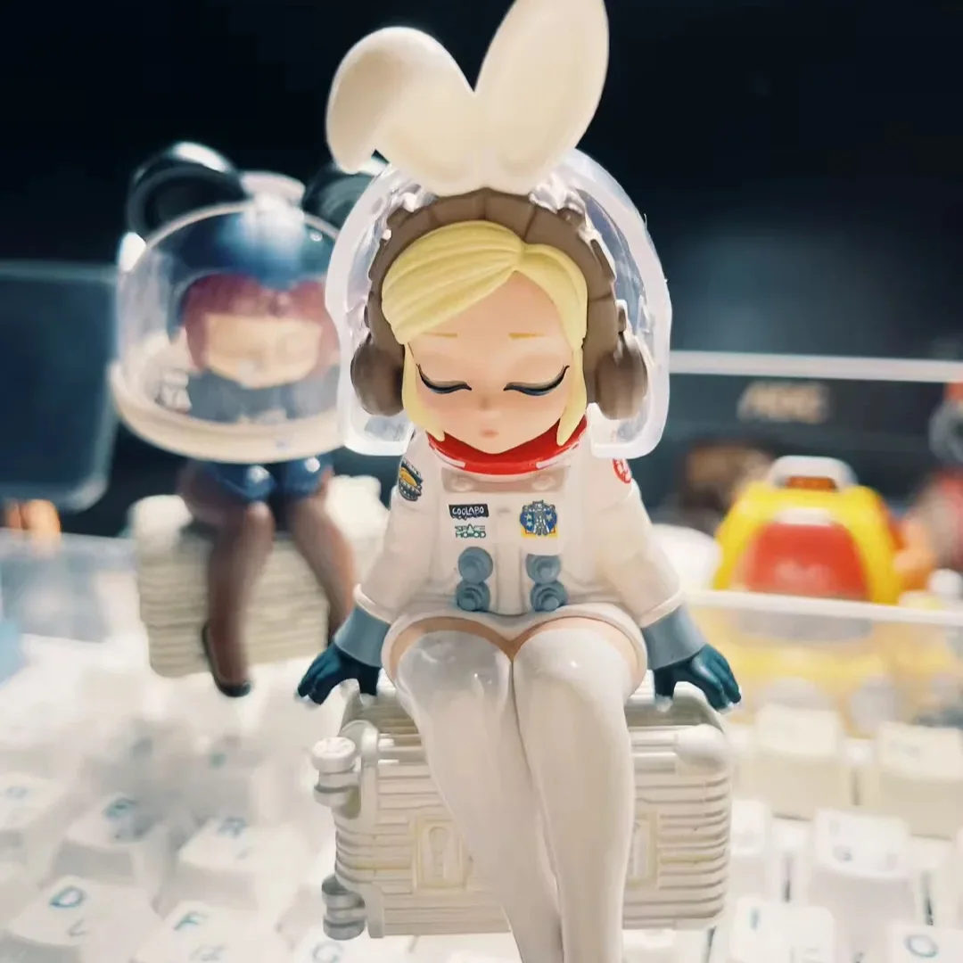 Pop Mart COOLABO Universe Friends Blind Box Toys Guess Bag Mystery Box Mistery Caixa Action Figure Surpresa Cute Model Birthday
Pop Mart COOLABO Universe Friends Blind Box Toys Guess Bag Mystery Box Mistery Caixa Action Figure Surpresa Cute Model Birthday