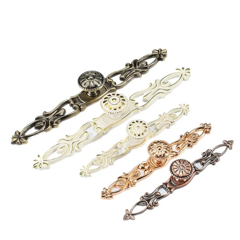 European wardrobe door handle single hole, cabinet drawer handle antique copper furniture hardware
European wardrobe door handle single hole, cabinet drawer handle antique copper furniture hardware