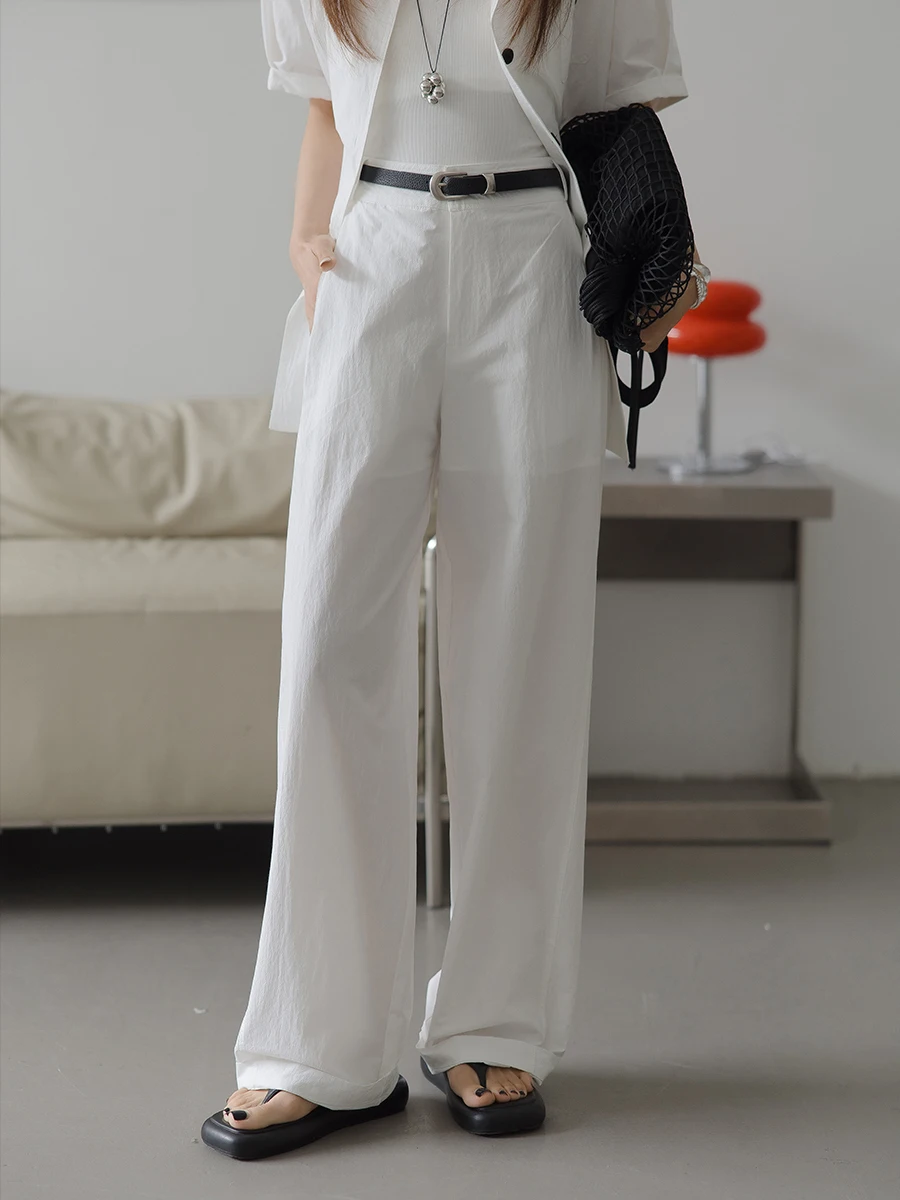 White Casual Pants Women's High Waist Loose Wide Leg Pants Summer New Sle Slimming Loose Straight Leg Trousers
White Casual Pants Women's High Waist Loose Wide Leg Pants Summer New Sle Slimming Loose Straight Leg Trousers