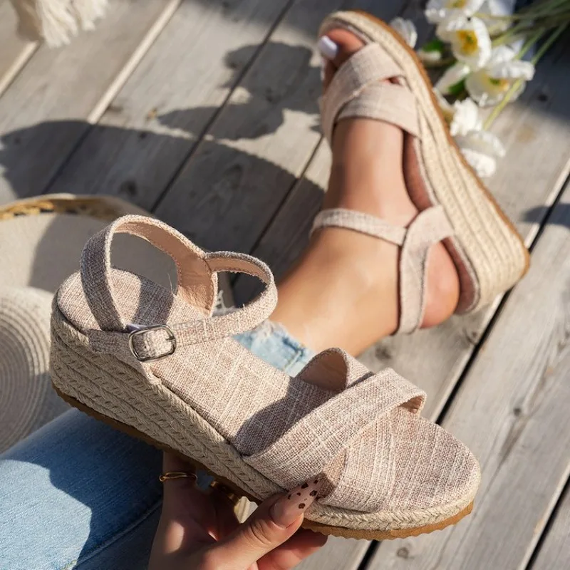 Women's Wedge Sandals 2025 New Thick-soled Muffin Sandals Fashion Canvas Casual Sandals for Women Peep Toe Platform Sandalias
Women's Wedge Sandals 2025 New Thick-soled Muffin Sandals Fashion Canvas Casual Sandals for Women Peep Toe Platform Sandalias