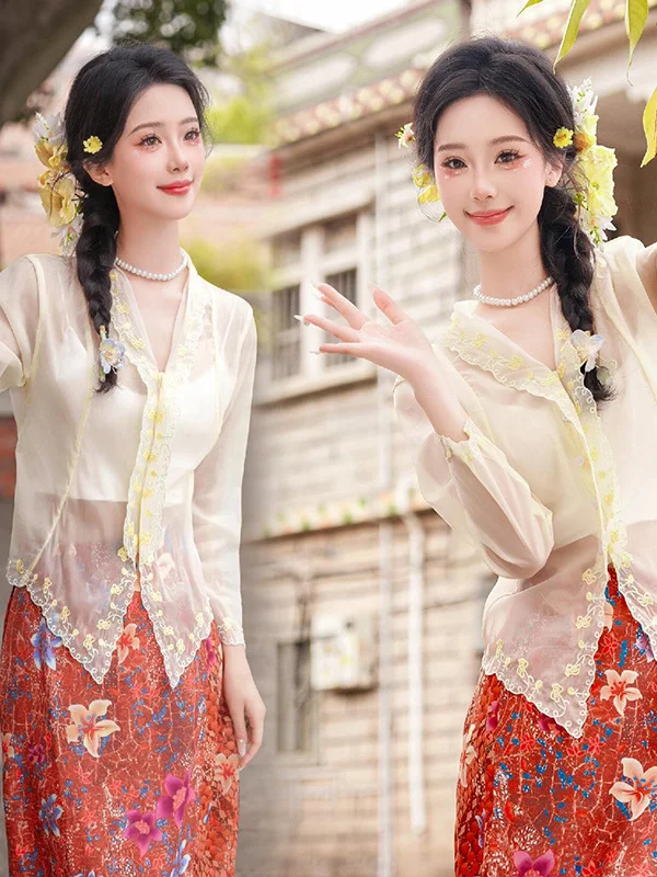 Travel Photography Costume Women's Ethnic Minority Photography Personal Portrait Clothing Floral Hairpin Studio Props
Travel Photography Costume Women's Ethnic Minority Photography Personal Portrait Clothing Floral Hairpin Studio Props