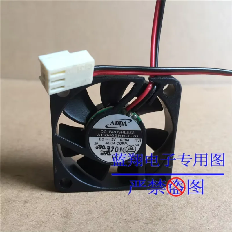 ADDA AD0405HB-G70 DC 5 В 0,19 А 40x40x10 мм 2-проводной охлаждающий вентилятор для сервера
ADDA AD0405HB-G70 DC 5 В 0,19 А 40x40x10 мм 2-проводной охлаждающий вентилятор для сервера
