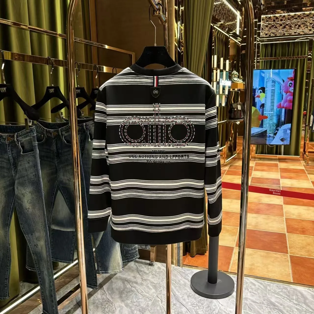 American Retro Heavyweight Sweatirt Men's Long Sve T-irt Trendy Loose Casual Base irt Autumn Letter Heat Transfer Di...
American Retro Heavyweight Sweatirt Men's Long Sve T-irt Trendy Loose Casual Base irt Autumn Letter Heat Transfer Di...