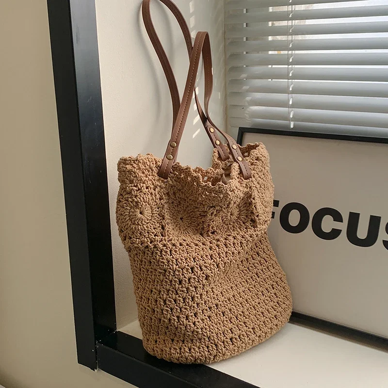 Fabric Solid Large Capacity Shoulder Bags Zipper Sewing Casual 2025 High Quality Women's Bags Spring Thread Women's Handbags
Fabric Solid Large Capacity Shoulder Bags Zipper Sewing Casual 2025 High Quality Women's Bags Spring Thread Women's Handbags