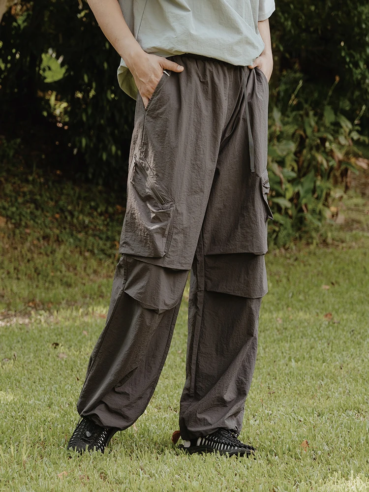 Брюки Queenop: осенне-зимние, повседневные, асимметричные, плиссированные, длинные, прямые, в уличном спортивном стиле
Брюки Queenop: осенне-зимние, повседневные, асимметричные, плиссированные, длинные, прямые, в уличном спортивном стиле