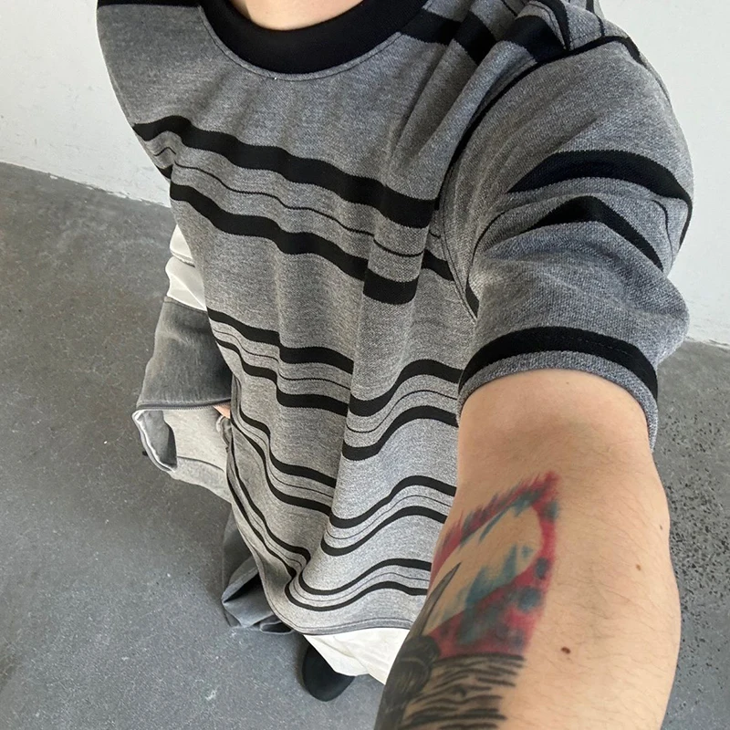 Summer Striped Print Men O Neck Short Sleeve T Shirt Fashion Vintage Smart Casual Loose Clothing Top Grey Interview Office Daily
Summer Striped Print Men O Neck Short Sleeve T Shirt Fashion Vintage Smart Casual Loose Clothing Top Grey Interview Office Daily