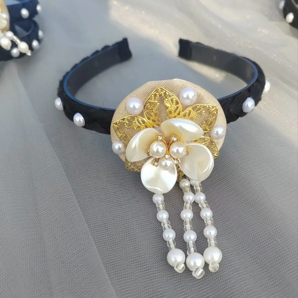 Classical Tassels Korean Headband Beaded Retro Style Stage Dance Hair Hoop Pearl Ethnic Style Hanbok Hairband Wedding
Classical Tassels Korean Headband Beaded Retro Style Stage Dance Hair Hoop Pearl Ethnic Style Hanbok Hairband Wedding