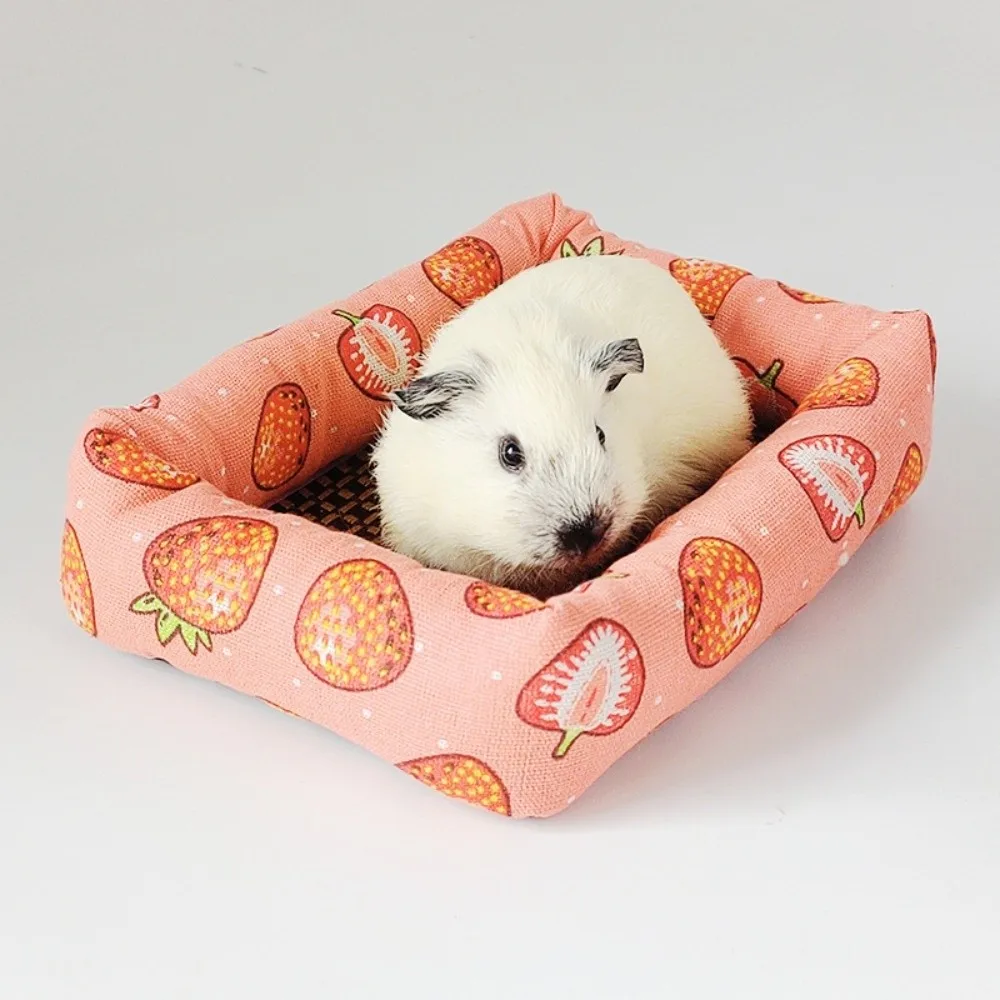 New Canvas Gerbil Cushion Washable Comfortable Hamster Sleeping Bed Multi-size Breathable Hamster Nests Pet Supplies
New Canvas Gerbil Cushion Washable Comfortable Hamster Sleeping Bed Multi-size Breathable Hamster Nests Pet Supplies