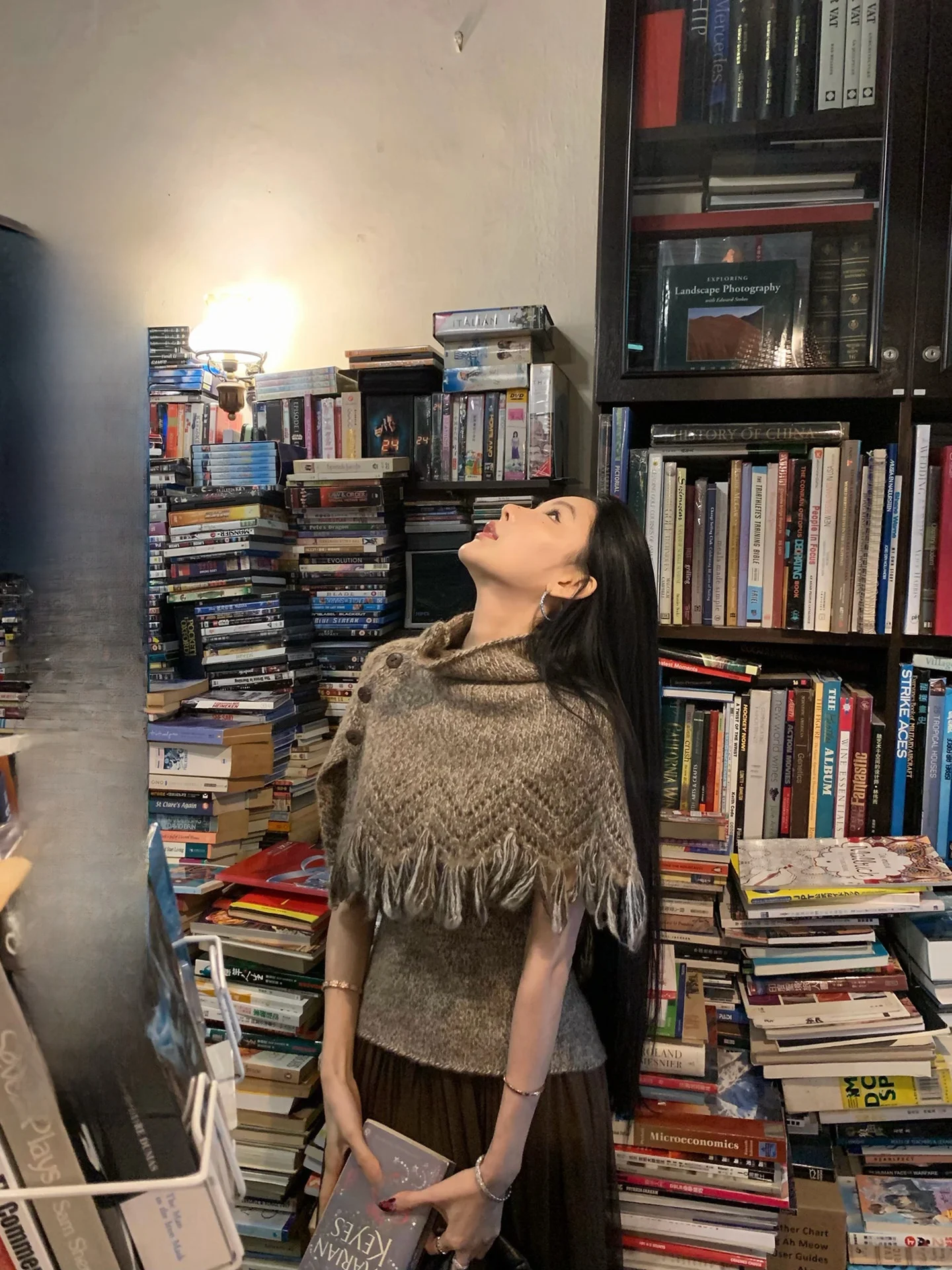 Fbblimit Asymmetric High Collar Loose Cowl Neck Two-Piece Set Slimming Shoulder Pad Wrap Scarf Casual Style Soft Comfortable
Fbblimit Asymmetric High Collar Loose Cowl Neck Two-Piece Set Slimming Shoulder Pad Wrap Scarf Casual Style Soft Comfortable