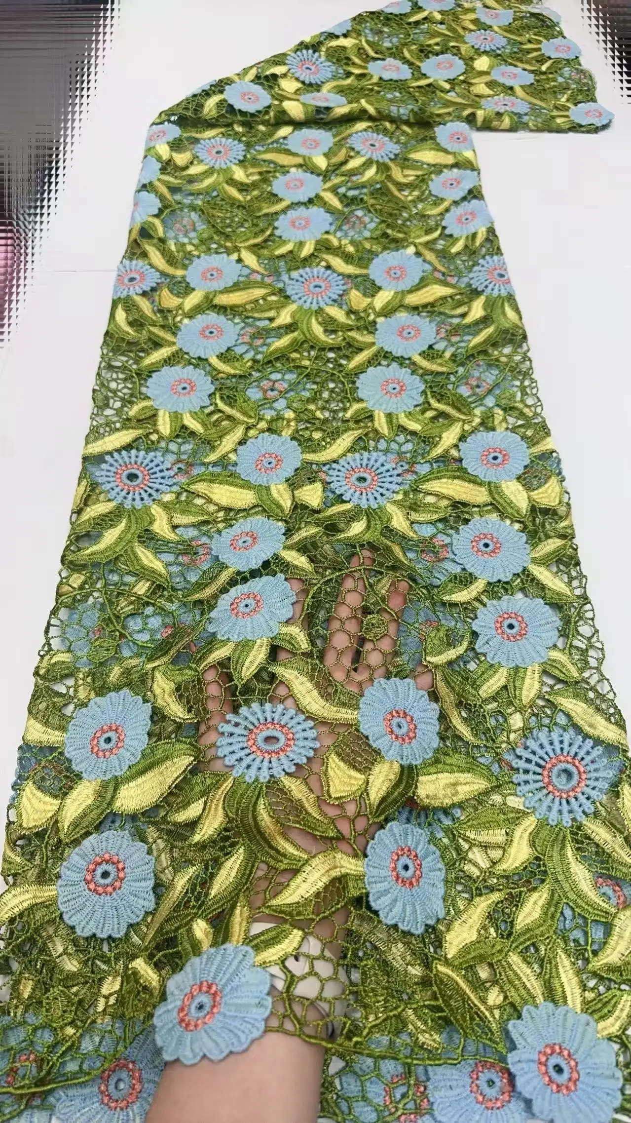 High Quality 2025 Water Soluble Lace Cord Guipure Fabric Knitted 5 Yards African Wedding Dress Fabric for Women Sew
High Quality 2025 Water Soluble Lace Cord Guipure Fabric Knitted 5 Yards African Wedding Dress Fabric for Women Sew