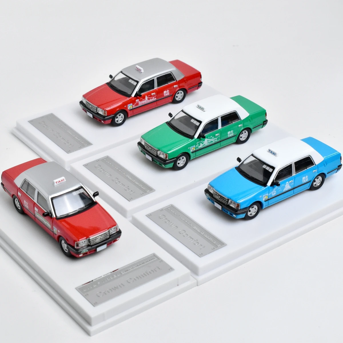 LMLF 1:64 Коллекция Comfort1 Такси Автомобиль Взрослые Хобби Литая под давлением модель автомобиля 
LMLF 1:64 Коллекция Comfort1 Такси Автомобиль Взрослые Хобби Литая под давлением модель автомобиля