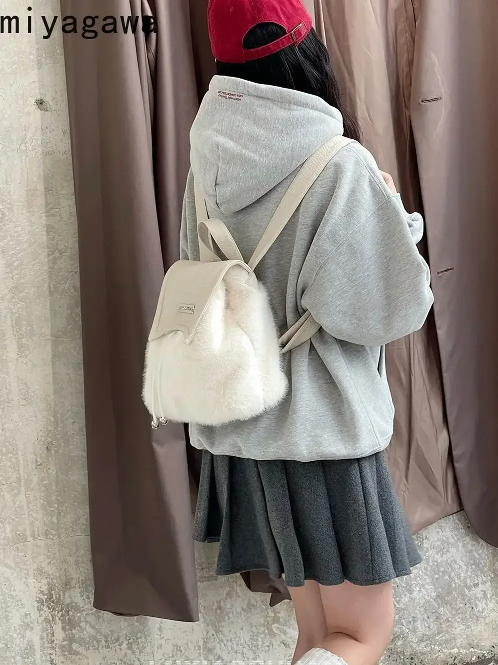 Miyagawa Plush Backpack with Drawstring Japanese Sweet Large Capacity Student Bag Niche Cute Girls Backpacks
Miyagawa Plush Backpack with Drawstring Japanese Sweet Large Capacity Student Bag Niche Cute Girls Backpacks