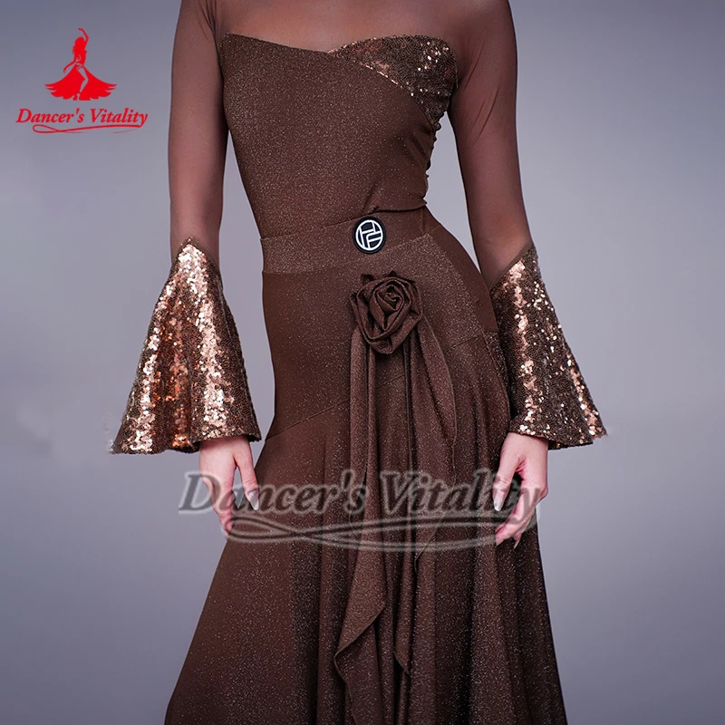 Стереоскопическая юбка ручной работы с цветком розы для латинских и бальных танцев, тренировочная юбка для выступлений, вальс, фокстрот, румба, профессиональная одежда
Стереоскопическая юбка ручной работы с цветком розы для латинских и бальных танцев, тренировочная юбка для выступлений, вальс, фокстрот, румба, профессиональная одежда