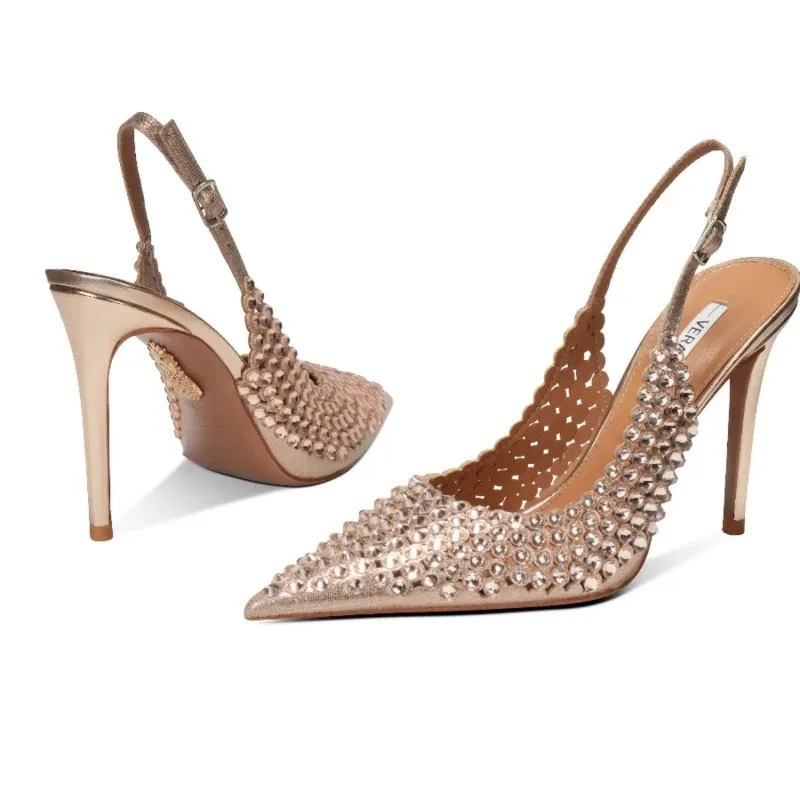 Women's Sandals Luxury Diamond High Heels Single Button Back Strap Sexy Wedding Shoes for Women Brides Heels Pointed Toe Sandals
Women's Sandals Luxury Diamond High Heels Single Button Back Strap Sexy Wedding Shoes for Women Brides Heels Pointed Toe Sandals